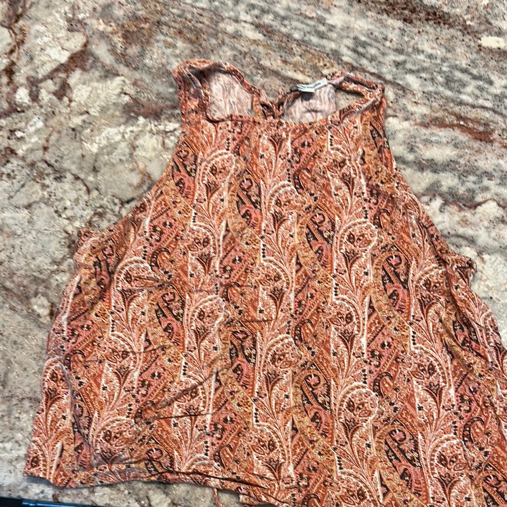 Women's Paisley Sleeveless Top